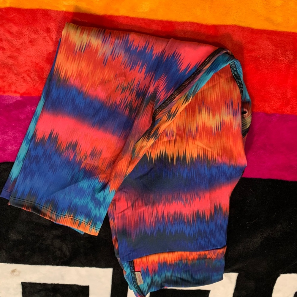 Medium colorful workout leggings